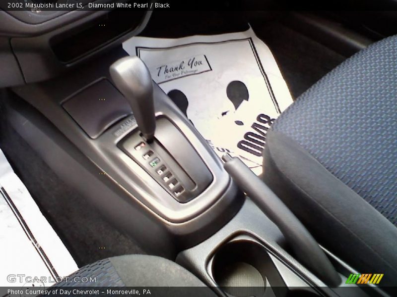Diamond White Pearl / Black 2002 Mitsubishi Lancer LS