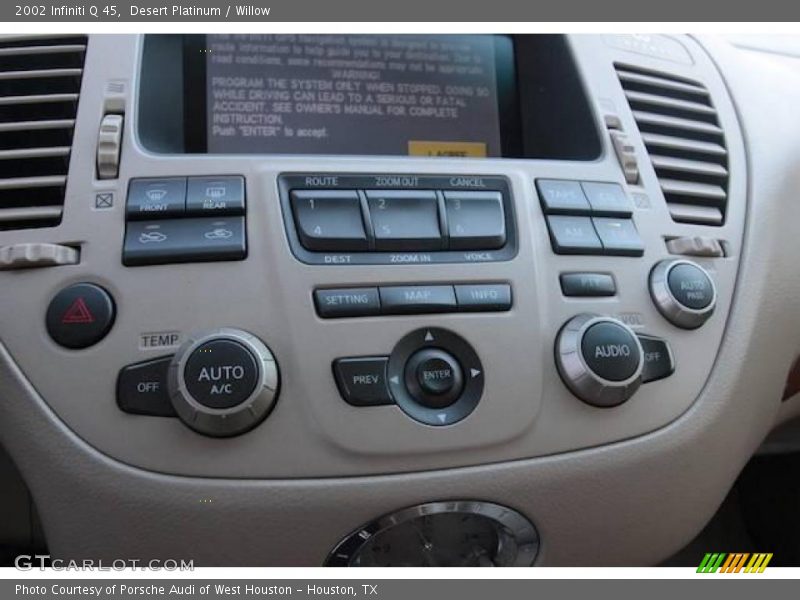 Desert Platinum / Willow 2002 Infiniti Q 45