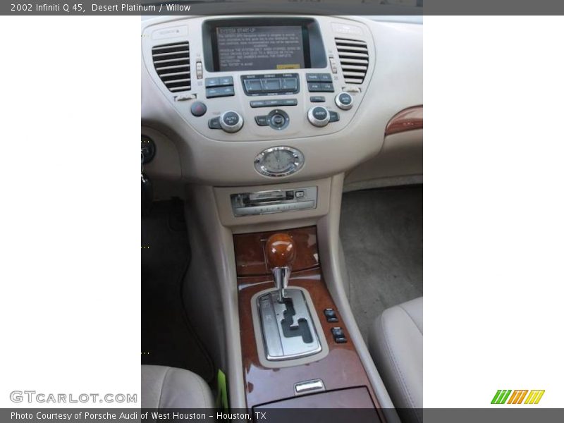 Desert Platinum / Willow 2002 Infiniti Q 45