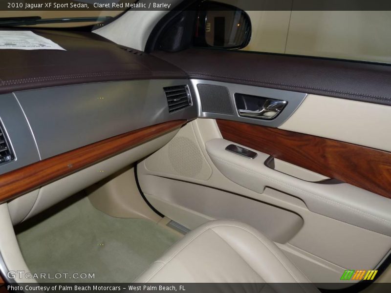 Claret Red Metallic / Barley 2010 Jaguar XF Sport Sedan