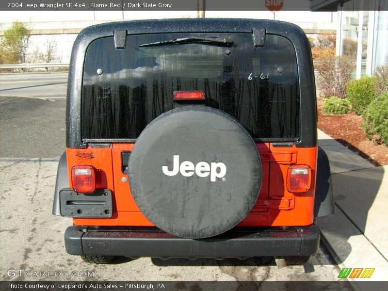 Flame Red / Dark Slate Gray 2004 Jeep Wrangler SE 4x4