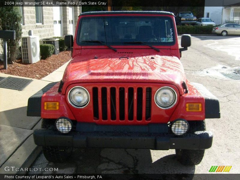 Flame Red / Dark Slate Gray 2004 Jeep Wrangler SE 4x4