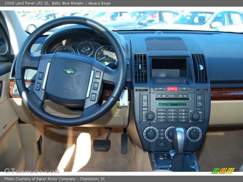 Dashboard of 2008 LR2 SE