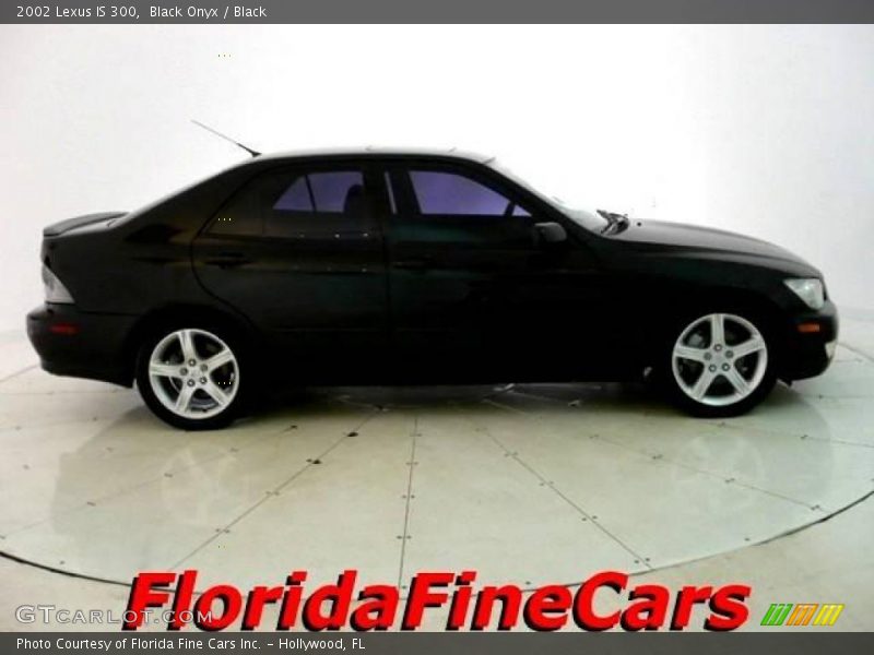 Black Onyx / Black 2002 Lexus IS 300