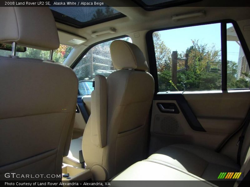 Alaska White / Alpaca Beige 2008 Land Rover LR2 SE