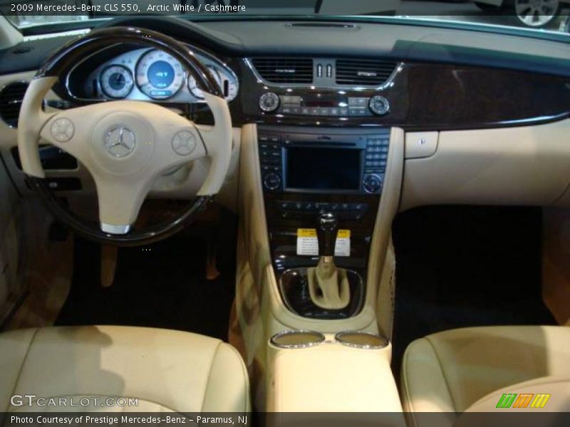 Arctic White / Cashmere 2009 Mercedes-Benz CLS 550