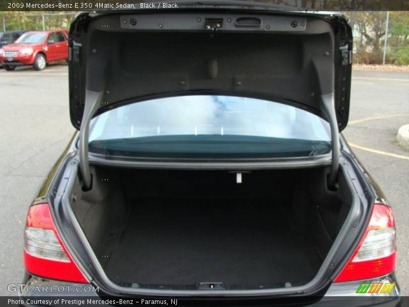 Black / Black 2009 Mercedes-Benz E 350 4Matic Sedan