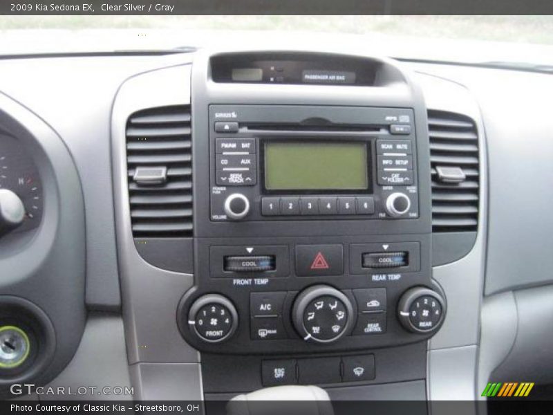 Clear Silver / Gray 2009 Kia Sedona EX