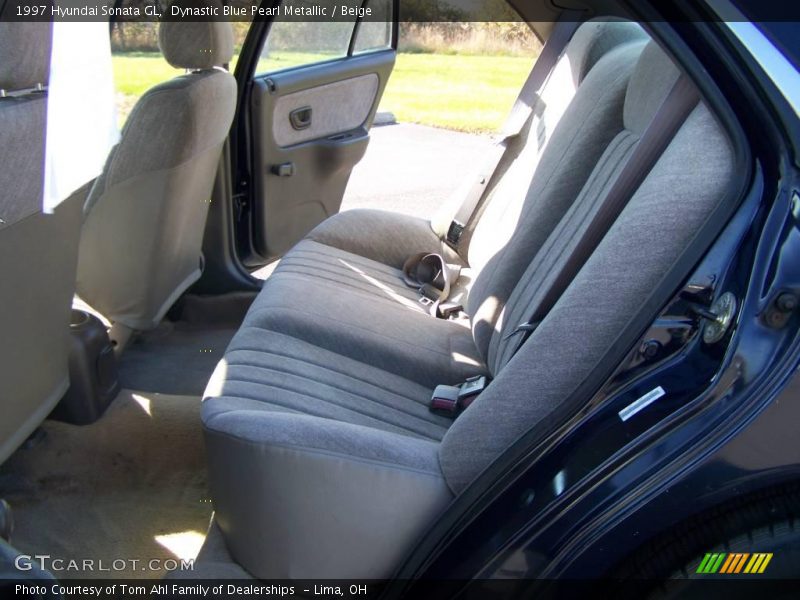 Dynastic Blue Pearl Metallic / Beige 1997 Hyundai Sonata GL