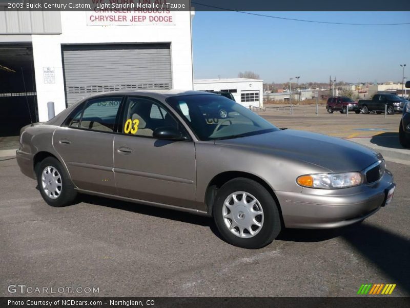 Light Sandrift Metallic / Taupe 2003 Buick Century Custom