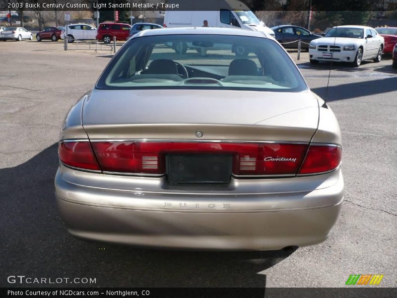 Light Sandrift Metallic / Taupe 2003 Buick Century Custom