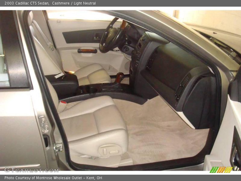 Cashmere / Light Neutral 2003 Cadillac CTS Sedan