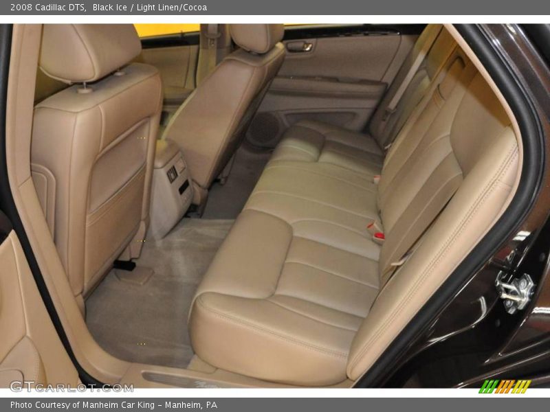 Black Ice / Light Linen/Cocoa 2008 Cadillac DTS
