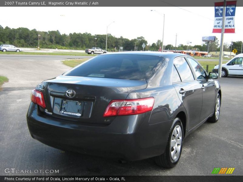 Magnetic Gray Metallic / Ash 2007 Toyota Camry LE