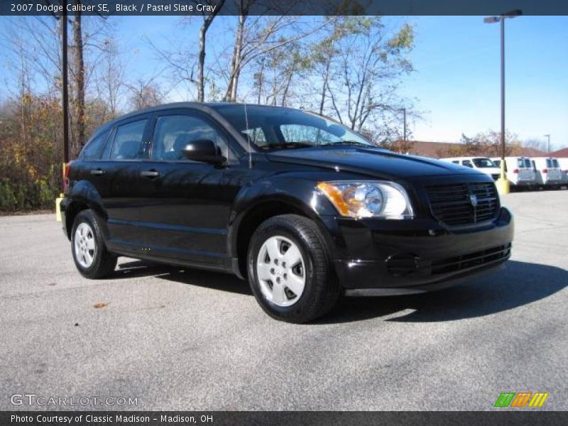Black / Pastel Slate Gray 2007 Dodge Caliber SE