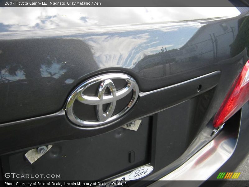 Magnetic Gray Metallic / Ash 2007 Toyota Camry LE