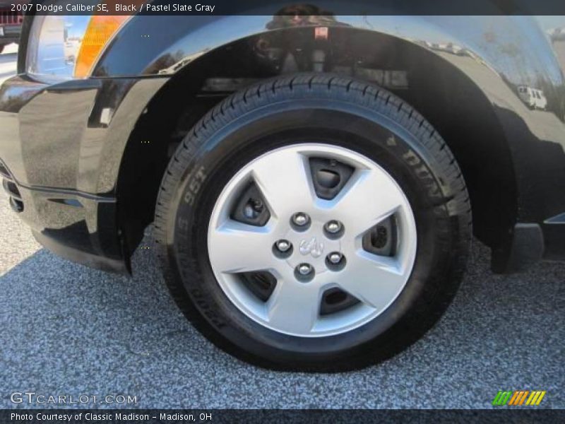 Black / Pastel Slate Gray 2007 Dodge Caliber SE