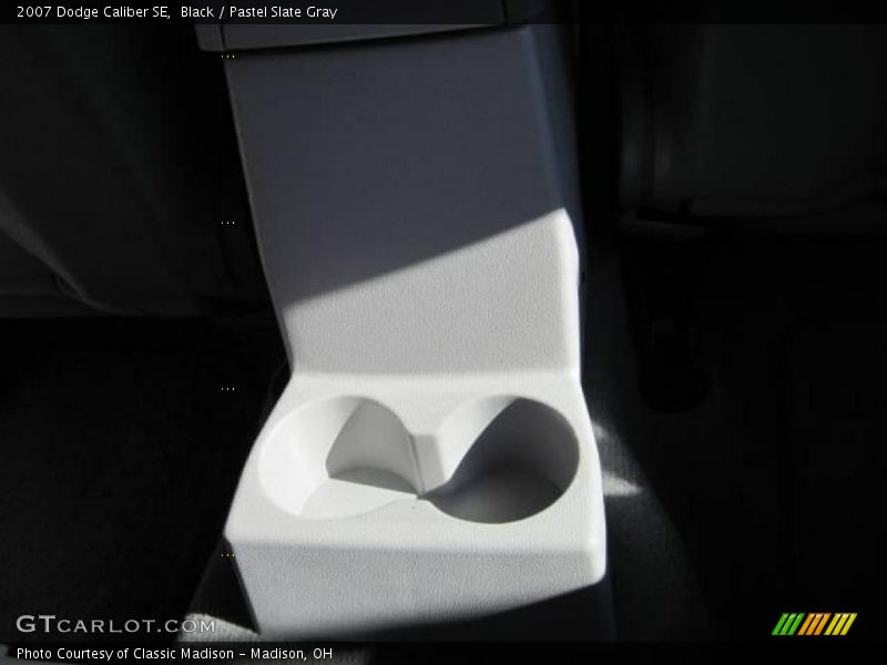 Black / Pastel Slate Gray 2007 Dodge Caliber SE
