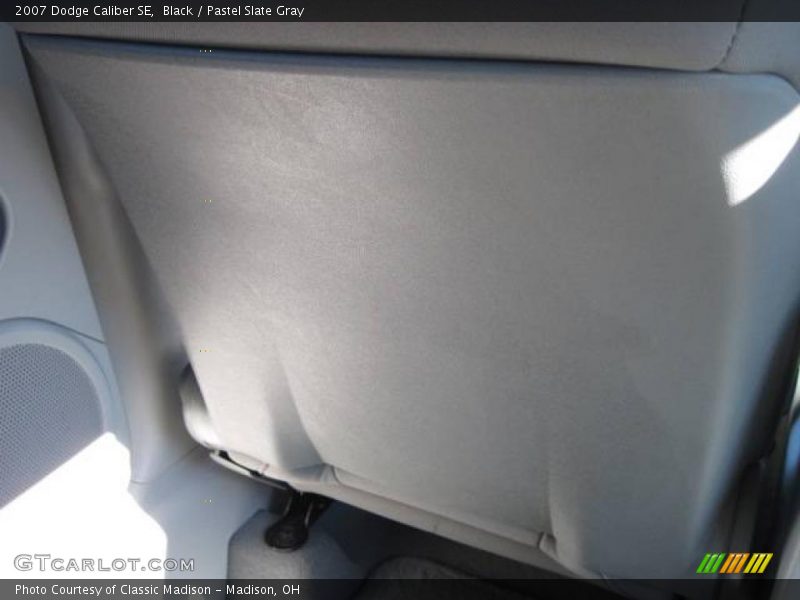 Black / Pastel Slate Gray 2007 Dodge Caliber SE