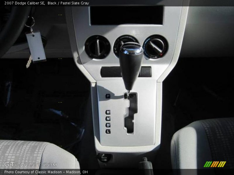 Black / Pastel Slate Gray 2007 Dodge Caliber SE