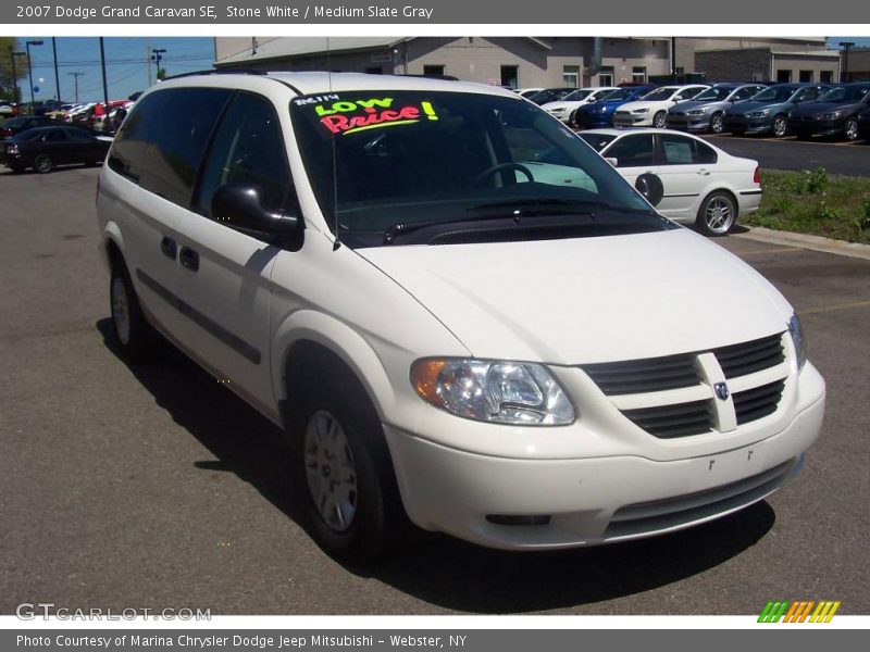 Stone White / Medium Slate Gray 2007 Dodge Grand Caravan SE