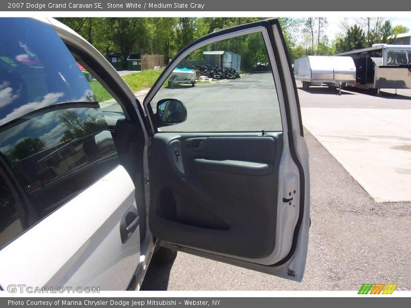 Stone White / Medium Slate Gray 2007 Dodge Grand Caravan SE