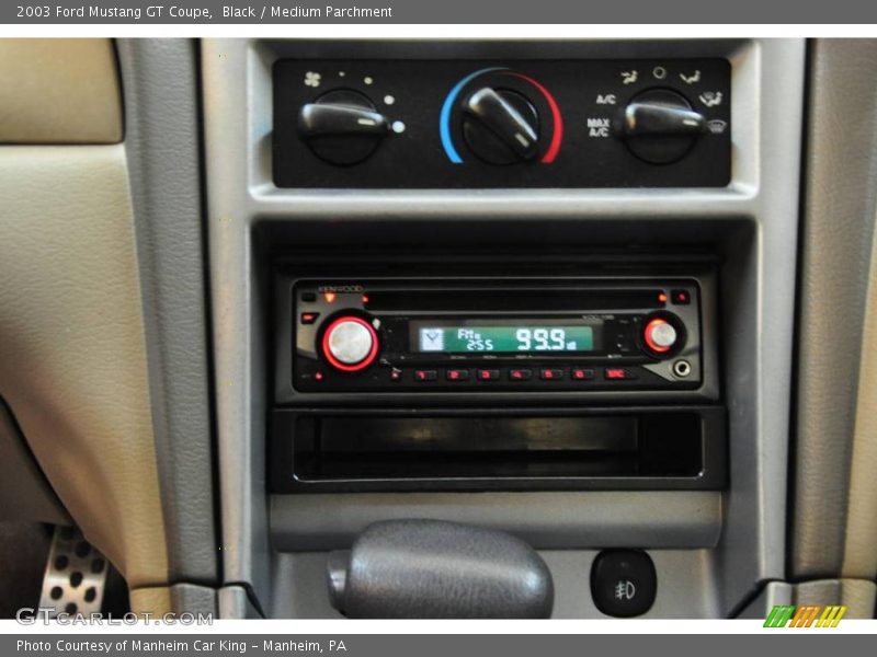 Black / Medium Parchment 2003 Ford Mustang GT Coupe