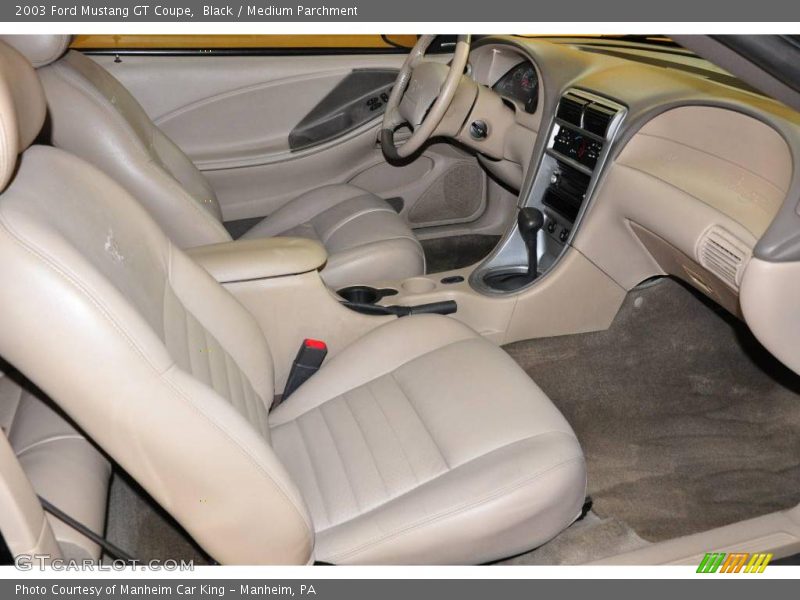 Black / Medium Parchment 2003 Ford Mustang GT Coupe