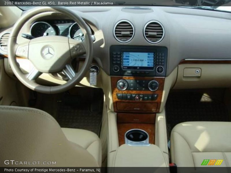 Barolo Red Metallic / Macadamia 2007 Mercedes-Benz GL 450