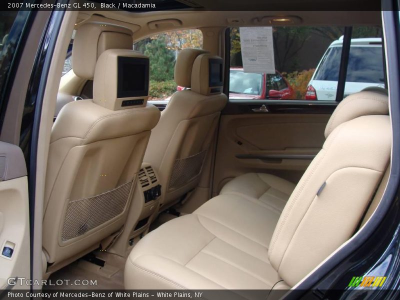 Black / Macadamia 2007 Mercedes-Benz GL 450