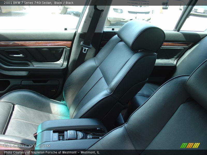 Black / Black 2001 BMW 7 Series 740i Sedan