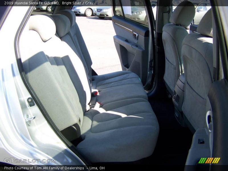 Bright Silver / Gray 2009 Hyundai Santa Fe GLS 4WD