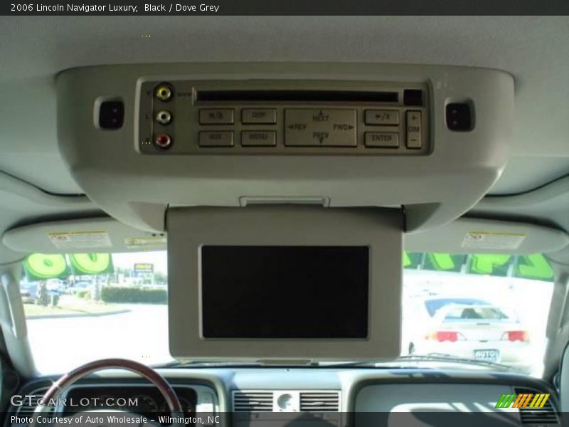 Black / Dove Grey 2006 Lincoln Navigator Luxury