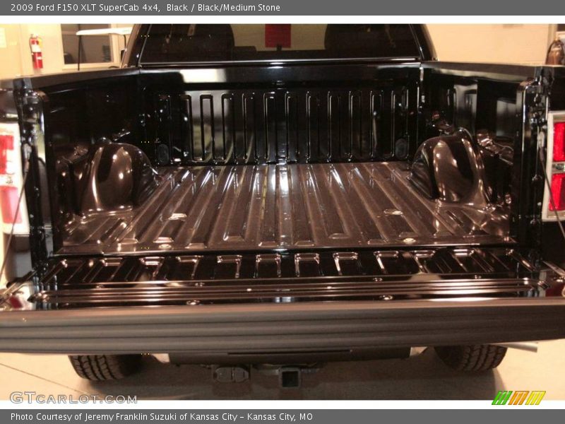Black / Black/Medium Stone 2009 Ford F150 XLT SuperCab 4x4
