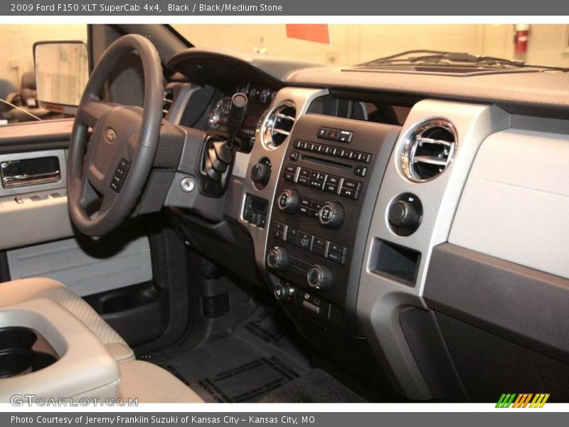 Black / Black/Medium Stone 2009 Ford F150 XLT SuperCab 4x4