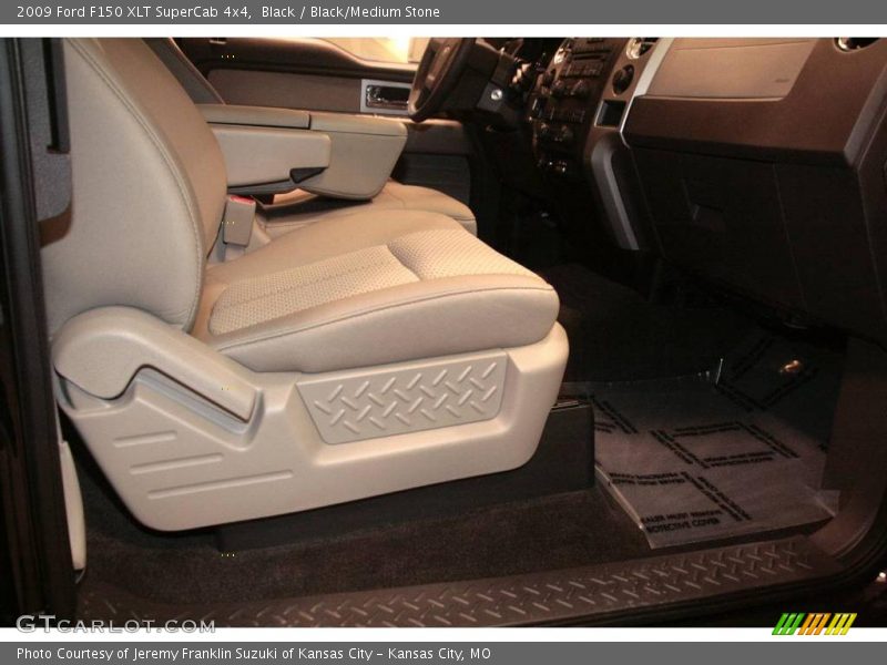 Black / Black/Medium Stone 2009 Ford F150 XLT SuperCab 4x4