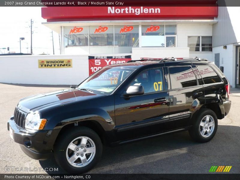 Black / Medium Slate Gray 2007 Jeep Grand Cherokee Laredo 4x4