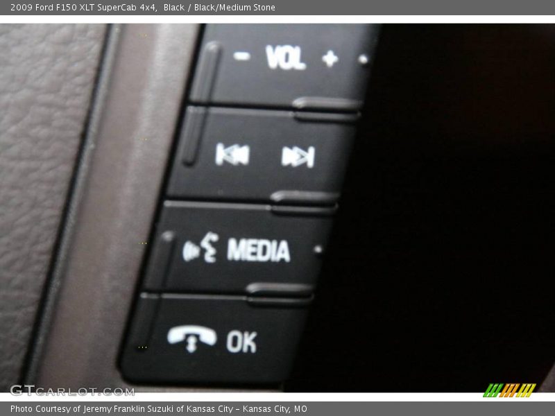 Black / Black/Medium Stone 2009 Ford F150 XLT SuperCab 4x4