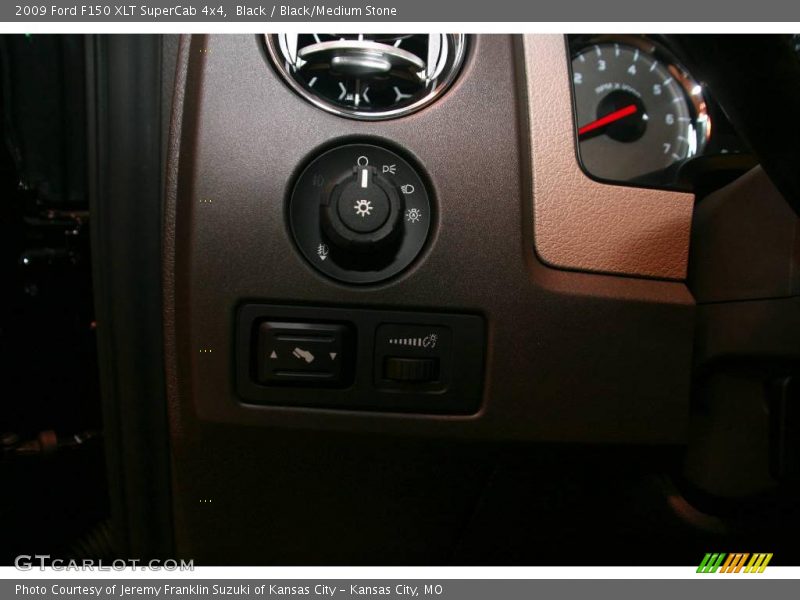 Black / Black/Medium Stone 2009 Ford F150 XLT SuperCab 4x4
