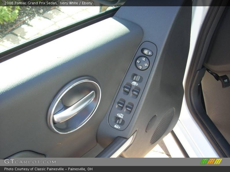 Ivory White / Ebony 2008 Pontiac Grand Prix Sedan