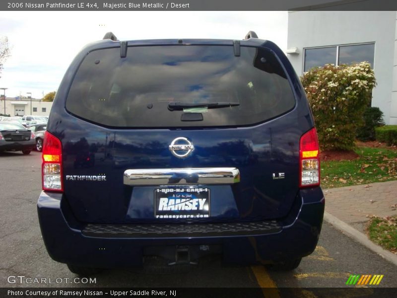 Majestic Blue Metallic / Desert 2006 Nissan Pathfinder LE 4x4