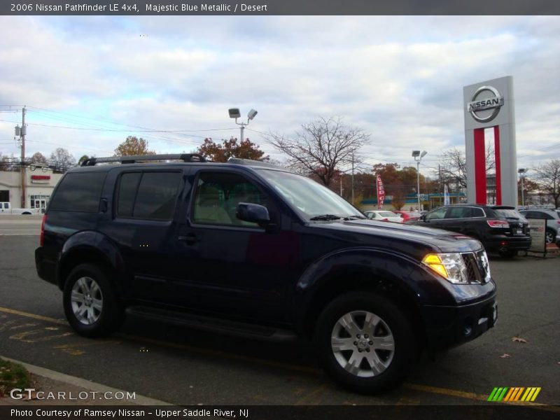 Majestic Blue Metallic / Desert 2006 Nissan Pathfinder LE 4x4