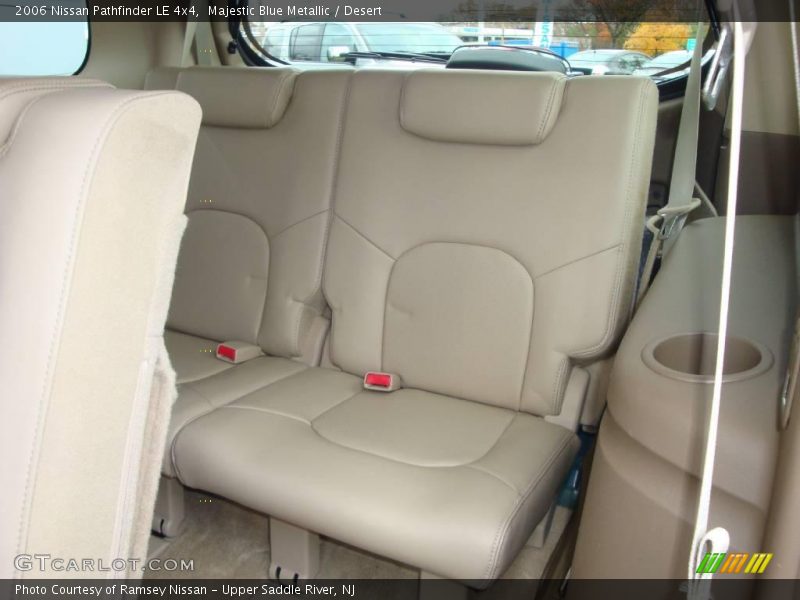 Majestic Blue Metallic / Desert 2006 Nissan Pathfinder LE 4x4