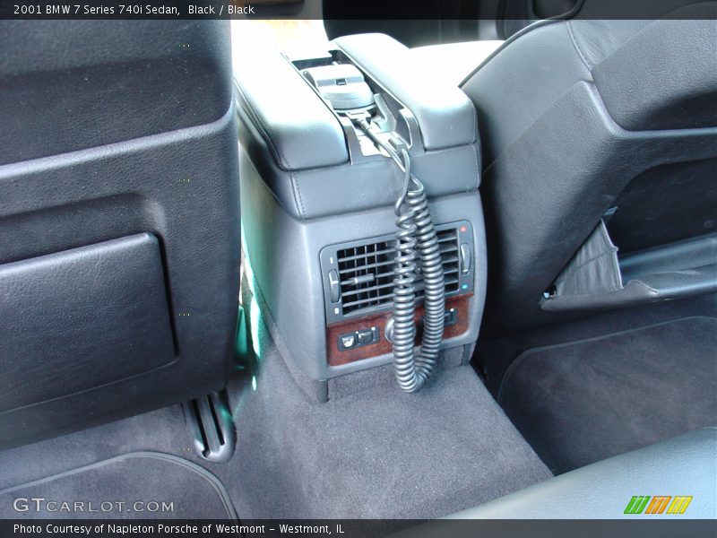 Black / Black 2001 BMW 7 Series 740i Sedan