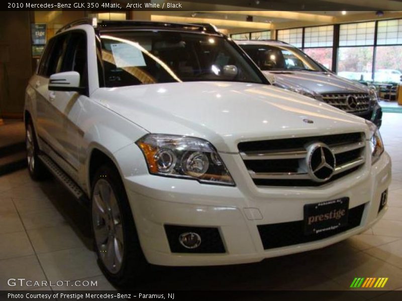 Arctic White / Black 2010 Mercedes-Benz GLK 350 4Matic