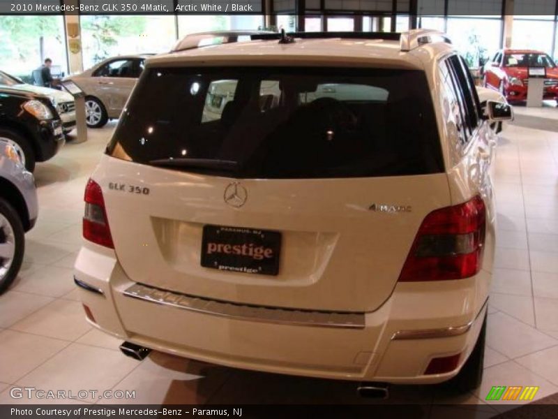 Arctic White / Black 2010 Mercedes-Benz GLK 350 4Matic