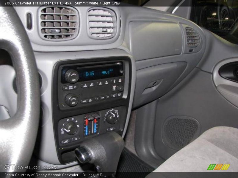 Summit White / Light Gray 2006 Chevrolet TrailBlazer EXT LS 4x4