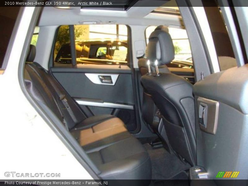 Arctic White / Black 2010 Mercedes-Benz GLK 350 4Matic