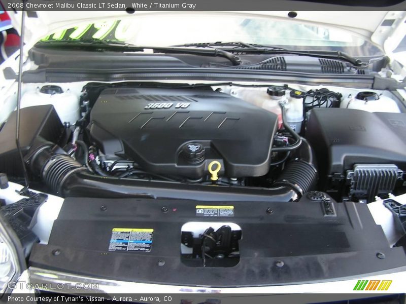 White / Titanium Gray 2008 Chevrolet Malibu Classic LT Sedan