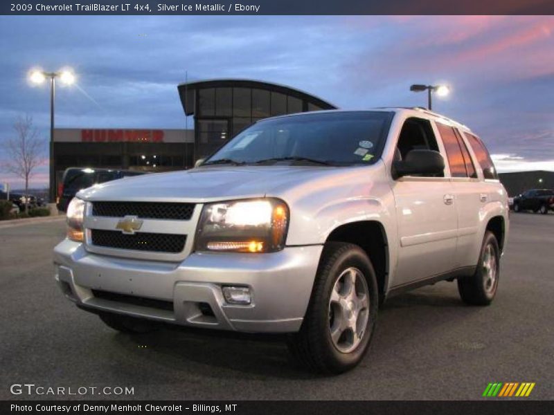 Silver Ice Metallic / Ebony 2009 Chevrolet TrailBlazer LT 4x4